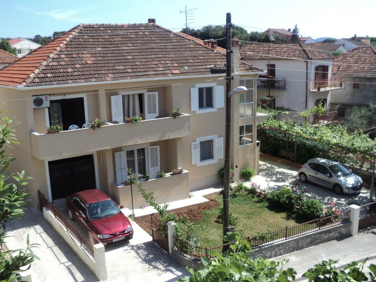 Apartments Tolic Biograd Na Moru Exteriör bild